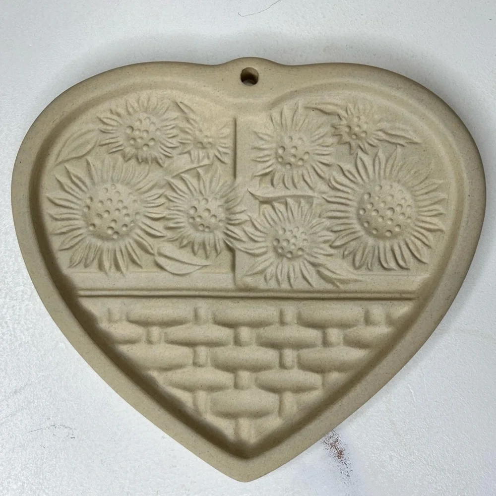 Pampered Chef 90s Stoneware cookie molds teddy, sunflowers, fruit bowl